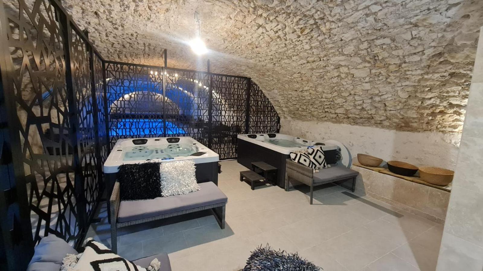 Chateau De Jallanges & Spa A Vouvray - 1H De Spa Incluse Par Jour Dış mekan fotoğraf