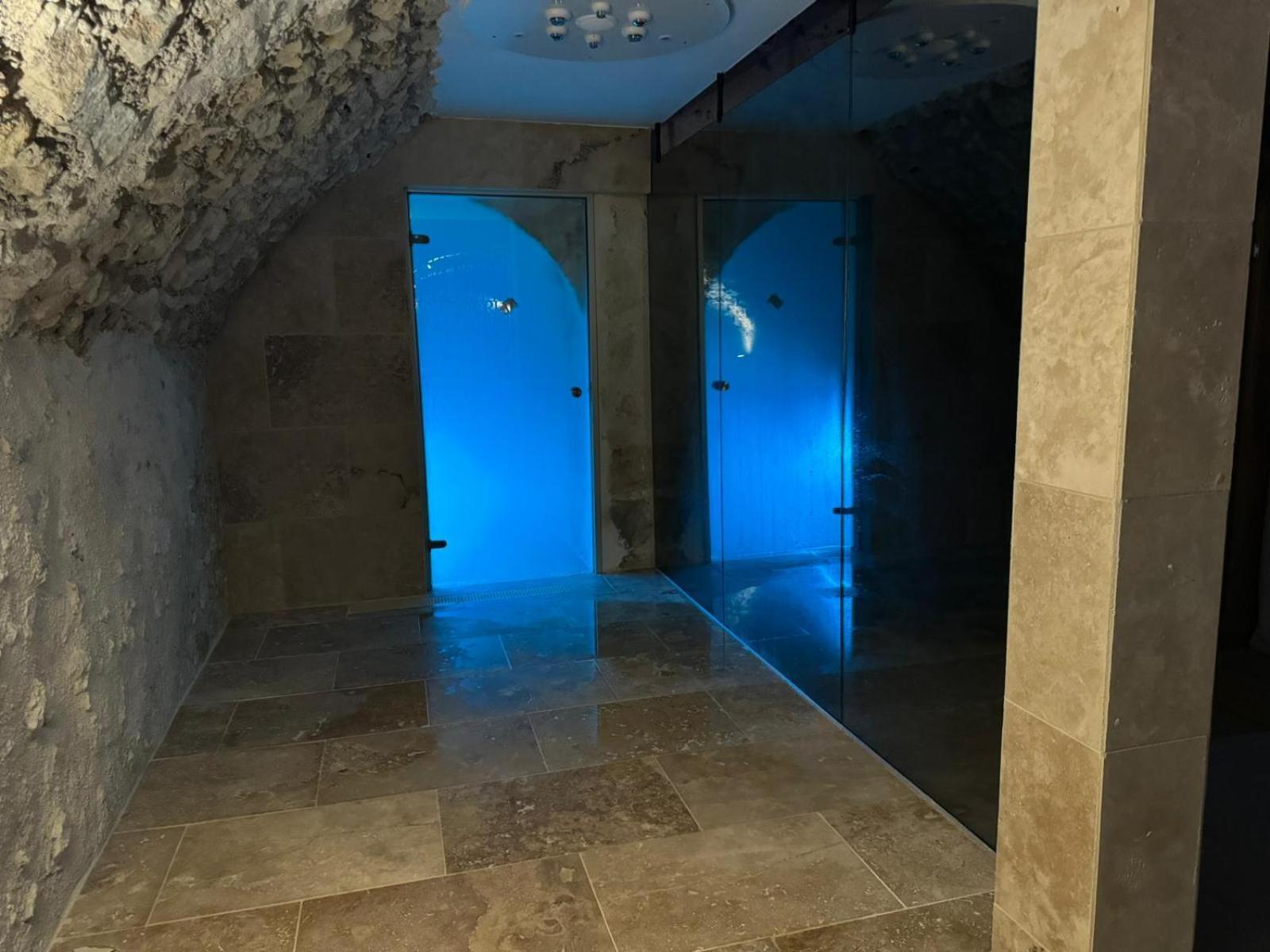 Chateau De Jallanges & Spa A Vouvray - 1H De Spa Incluse Par Jour Dış mekan fotoğraf