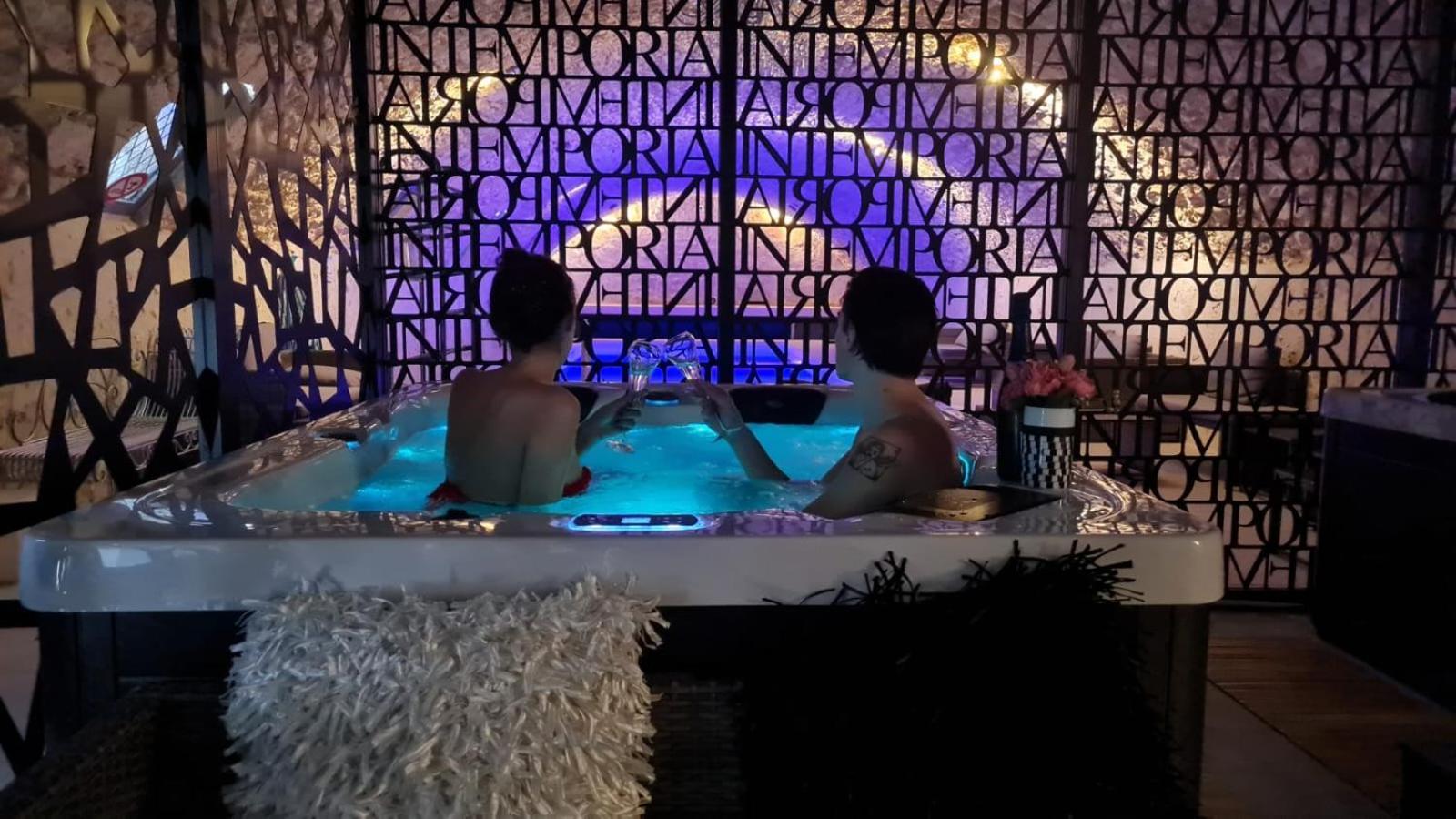 Chateau De Jallanges & Spa A Vouvray - 1H De Spa Incluse Par Jour Dış mekan fotoğraf